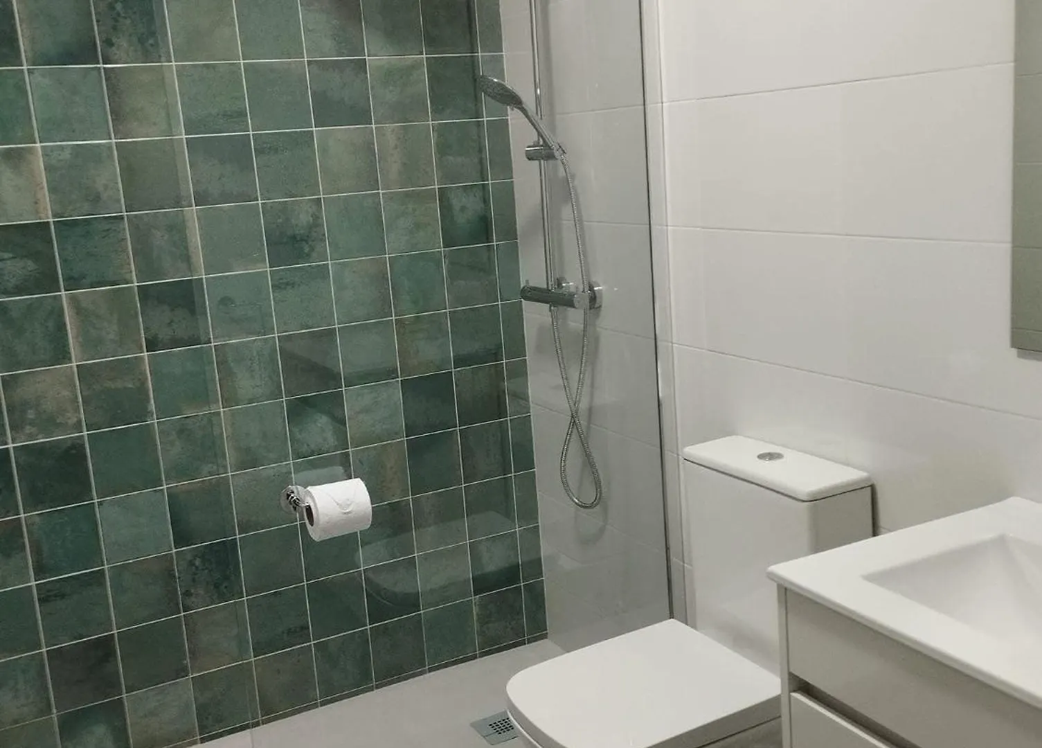 Apartamentos La Avenida La Puebla de Cazalla 0*,  Spain