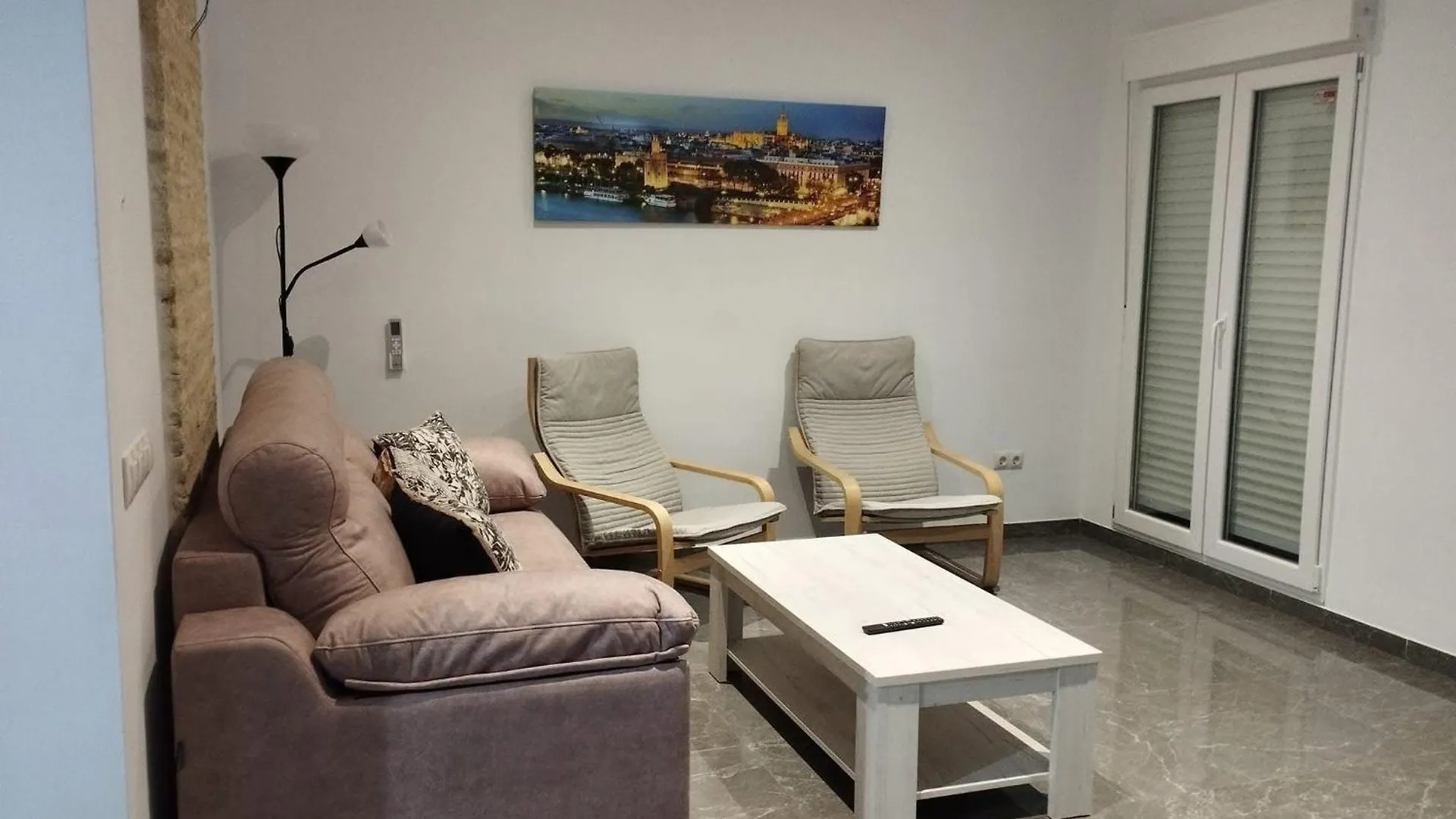 Apartamentos La Avenida La Puebla de Cazalla
